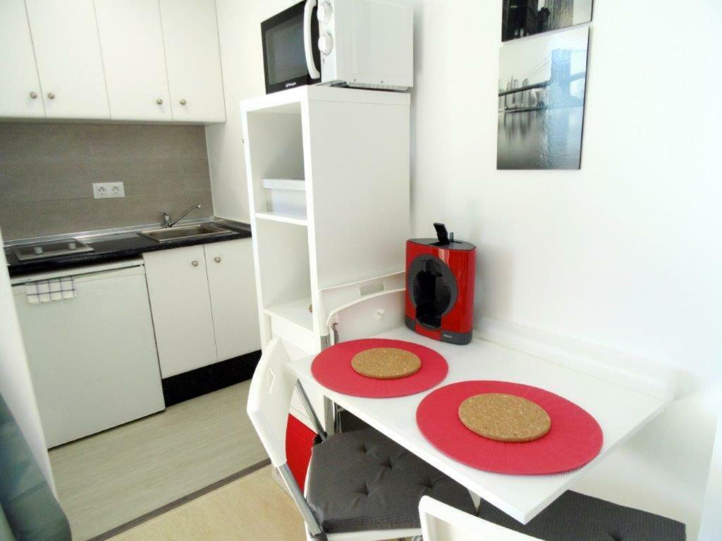 Appartement 1St Lign On The Beach ฟูเอนฮิโรลา ภายนอก รูปภาพ